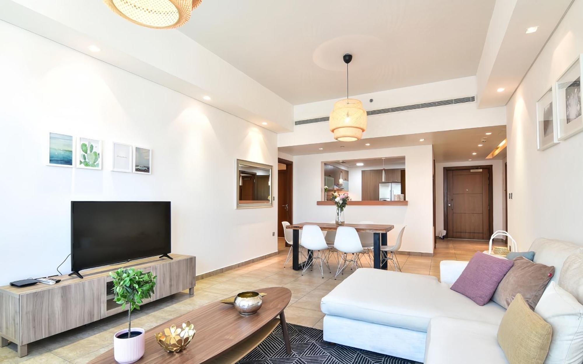 Soho Central Residence - City View - District 1 Хошимин Экстерьер фото